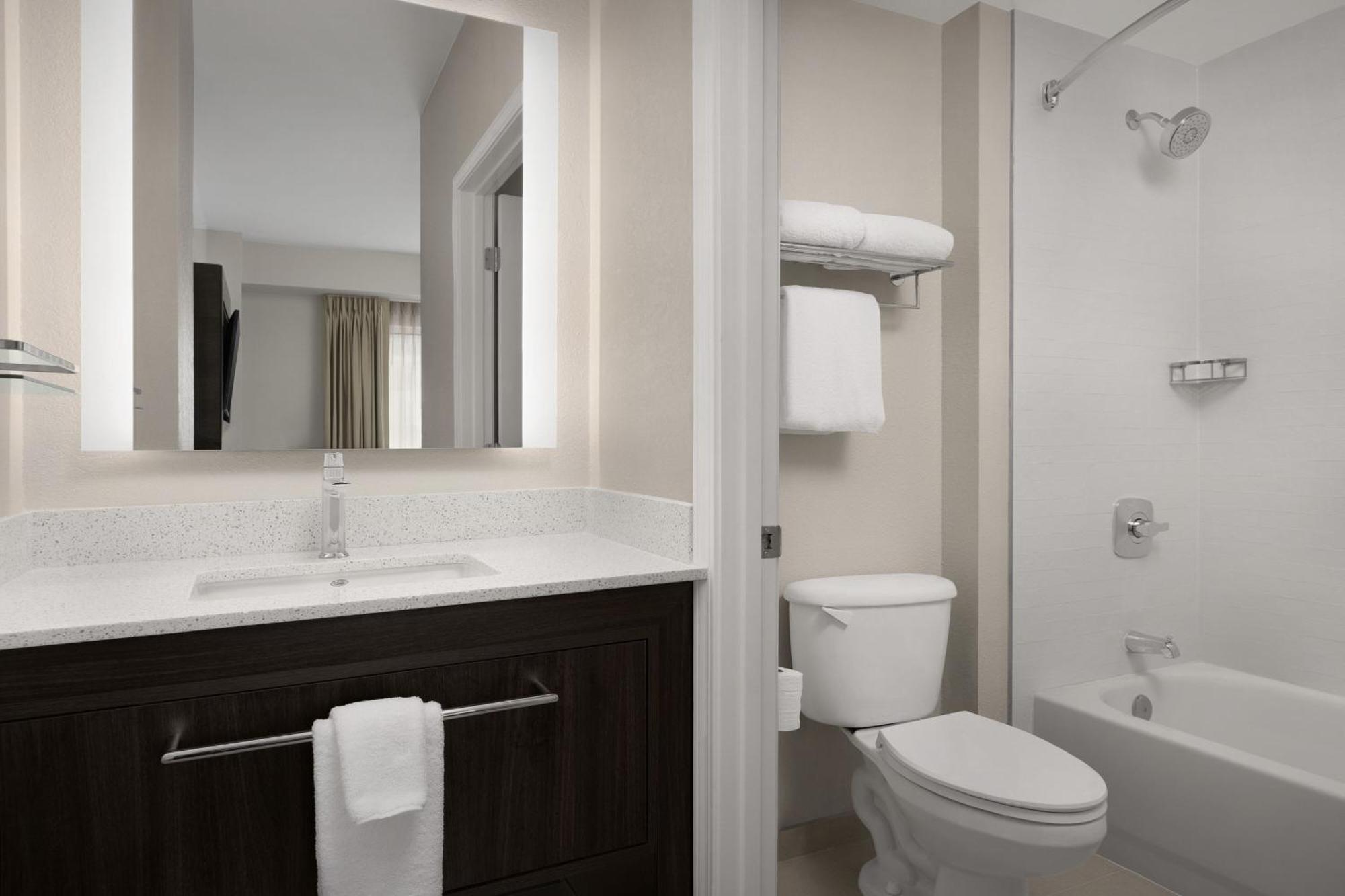 Residence Inn Charlotte Southpark Экстерьер фото