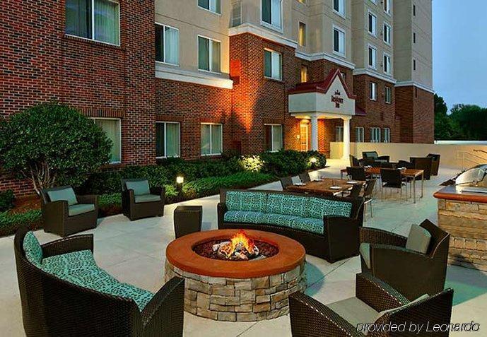 Residence Inn Charlotte Southpark Экстерьер фото